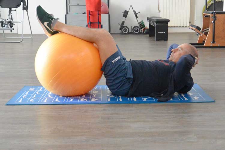 Fabio Veneroni. Diplomato ISEF, Chinesiologo, Personal Trainer, Insegnante di Pilates, e soprattutto da sempre nel mondo sportivo – riabilitativo. Via Botti 3 a Fiorenzuola d’Arda (PC)